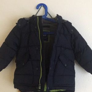 GAP navy blue puff jacket